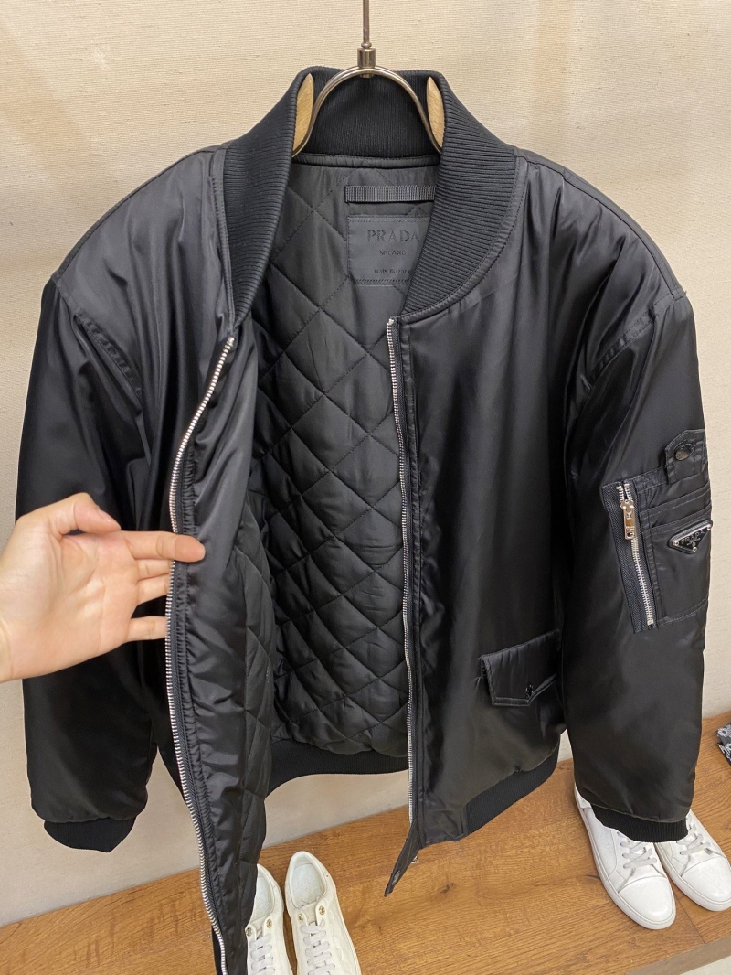 Pra*a outwear